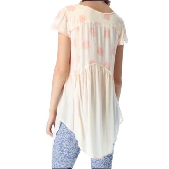 Free People Floral Dandelion & Delicate Lace Trim Asymmetrical Flowy Boho Top - Picture 8 of 13